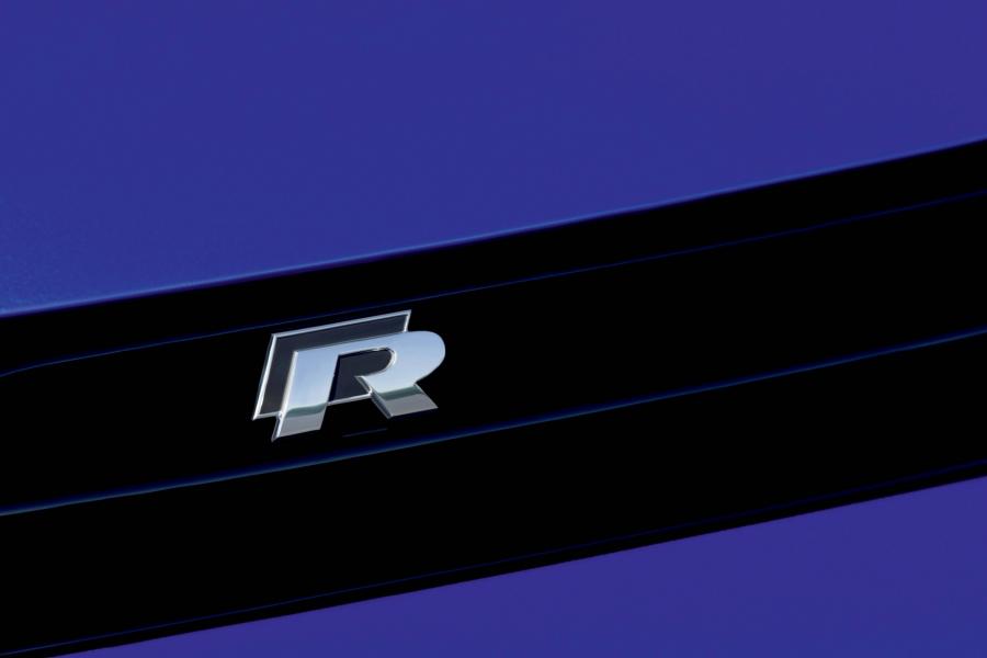  Volkswagen Scirocco R 2009 года  (фото 9 из 22)